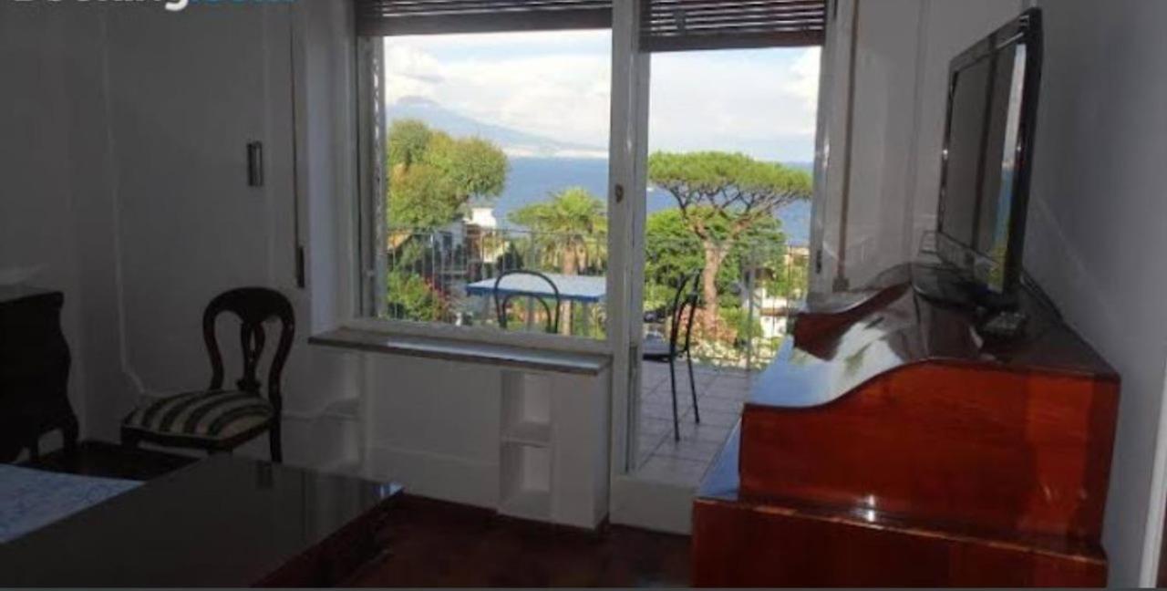 B&B Rivalta - Posillipo Napoli Bagian luar foto